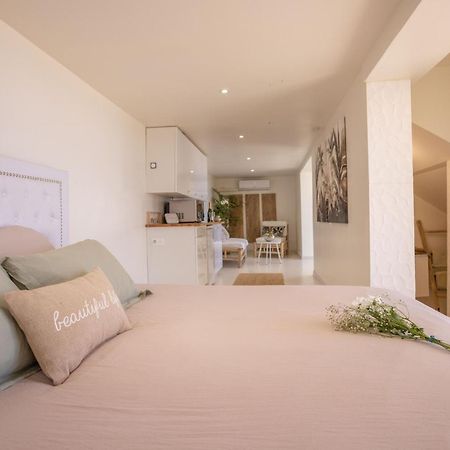 Les Suites Love 3 Spa Vue Mer Piscine Marseille Luaran gambar